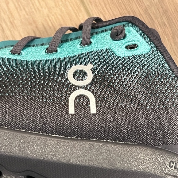 On Cloudtilt Men's Size 8.5 Casual Running Shoes in Aqua/Iron Athletic - Picture 13 of 13